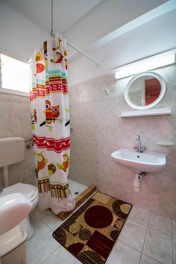 Apartment Efthalia &